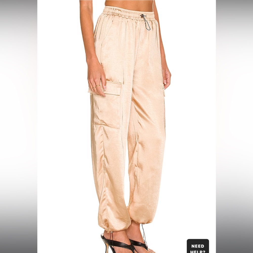 Rita Cargo Pant in Champagne
superdown